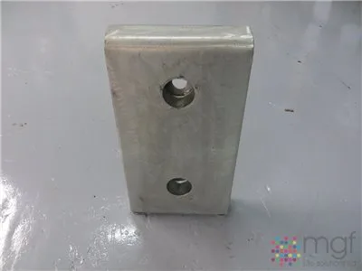 Front Plate with Side Cheeks – 460 x 255 x 65 mm (for 450 mm Bumpers, Galvanized)