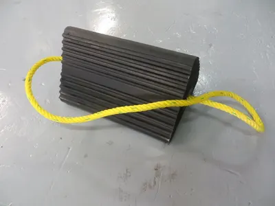 Aircraft Wheel Chock – 225mm x 333mm (195mm high)