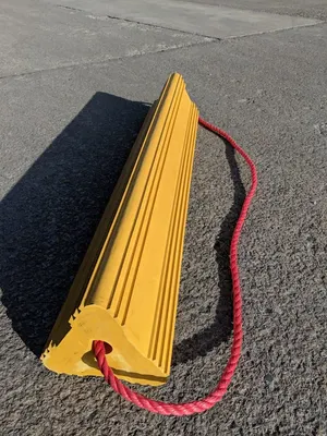Hi-Vis Yellow Aircraft Wheel Chock – 175 x 1000 mm (160 mm high)