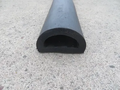 D-Section Half-Moon Extruded Rubber Bumper/Fender - 2500 x 50 x 30 mm