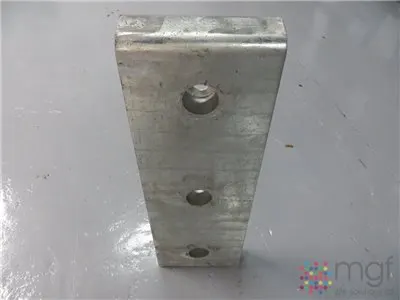 Front Plate with Side Cheeks – 760 x 260 x 60 mm (for 750 mm Bumpers)