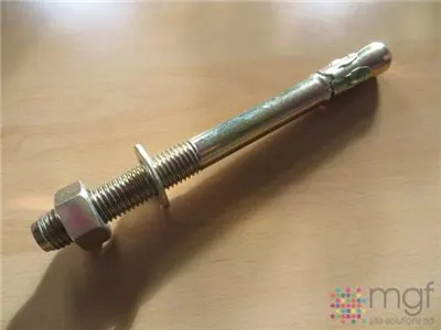Through Anchor Stud – 200 x 220 mm